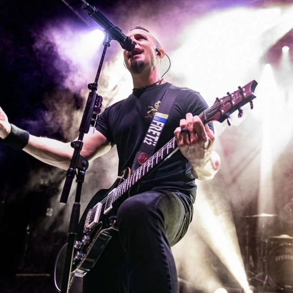 Tremonti offer more than musical bodyslams